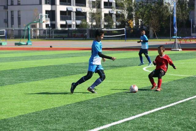 郭艾伦：辽宁球迷们很爱我 我真的舍不得他们